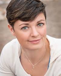 There's something I must do. I must for the things so much different just  outside, waiting to take their turn and change how I think of home… New  Headshots, New Projects ♥