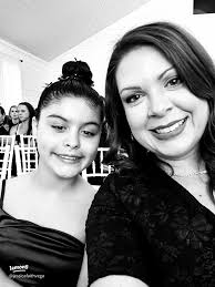 Celebrate Family Love: Unforgettable Wedding Moments