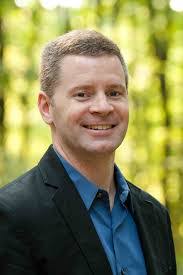 Colin Maciver's Instagram, Twitter & Facebook