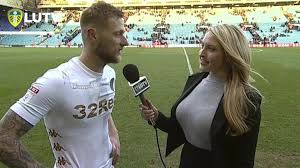 Mola tv berkantor pusat di jakarta, serta memiliki studio yang berada di london. Leeds United Lutv S Emma Jones Chats With Leeds