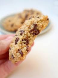 Cookies Aux Flocons D Avoine Et Au Chocolat Vegan Perle En Sucre En 2020 Chocolat Vegan Flocon Avoine Biscuits Dietetiques