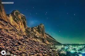 Sudan | kassala al khatmiya كسلا الختمية. Toteil Mountain And Kassala At Night Ø¬Ø¨Ù„ ØªÙˆØªÙŠÙ„ Ùˆ ÙƒØ³Ù„Ø§ Ù„ÙŠÙ„Ø§ Ø§Ù„Ø³ÙˆØ¯Ø§Ù† By Osama Kassala Sudan Toteil Kassala Mountai Natural Landmarks Landmarks Photo
