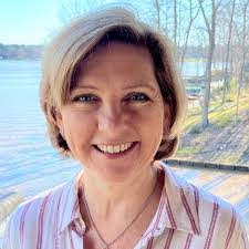 Sherry Dortch's Instagram, Twitter & Facebook