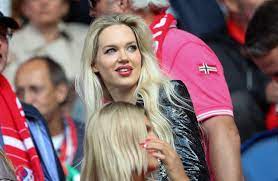 Enjoy the videos and music you love, upload original content, and share it all with friends, family, and the world on youtube. Die Heissesten Spielerfrauen Osterreichs Fussball Vorarlberg Vol At
