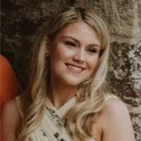 Hollie Vickers's Instagram, Twitter & Facebook