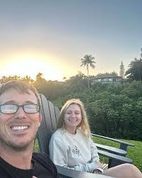 Noah Berk's Instagram, Twitter & Facebook