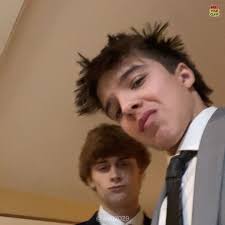 What's ups my name is Sean and I'm from Baltimore md and I plan to major in  business. I'm not 100% commited to WVU but it's one of my top 2 schools.