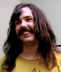 James Cagney playing his Martin guitar 🙂C-2 possibly. He was an  accomplished guitarist, pianist, and he wrote poetry. Very tenuous, but  Martin is the link here 🙂 plus it's a great photo. |