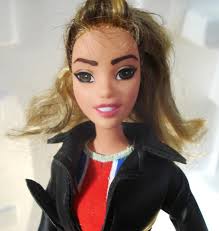 Rose Tyler Doctor Dances by catlara