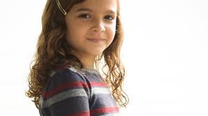 Foto: Ernest Hauser (José de Abreu) arma para que Amélia (Bianca Bin) perca  a guarda da filha, em 'Joia Rara'