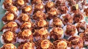Penang international airport is small and easy to navigate so it wasn't long before we were in a taxi for the 45 minute drive up to george town. Nasi Lemak Penang Popular Penang Food Youtube
