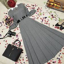Geldigi Gibi Tukenen Elbise Modelimiz Yeniden Stoklarda Piti Kare Kemerli Mevsimlik Elbise Sadece 59 90 Boy Elbise Elbise Modelleri Islami Moda
