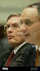 Major League Baseball Commissioner Robert Manfred and Colleen Manfred,  right, arrive for a state dinner for Japanese Prime Minister Shinzo Abe,  Tuesday, April 28, 2015, at the White House in Washington. (AP