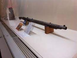 大阪城天守閣展示の大火縄銃 2014 08 13 銘 大てんぐ 泉州堺の榎並屋勘左衛門作 全長206 6cm 十匁二分 about me blog samurai medieval