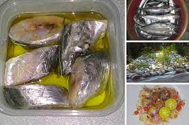 Lumuri badan ikan dengan air jeruk nipis. Cara Cara Buat Ikan Tenggiri Jeruk Secara Homemade