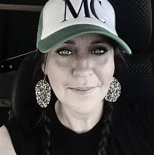 Where in Huntington could we setup a small bake sale? It's not through an  organization, just my daughter wanting to raise money to donate to a local  charity. Ive talked to Little