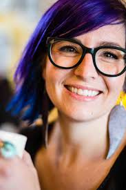 Angela Mcgann's Instagram, Twitter & Facebook