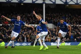 Gylfi began his professional career with reading in the championship and in 2010, was sold to. Gylfi Sigurdsson Zimbio