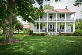 Pin By Debra Smolich On Inn Shopping Historic Homes For Sale Historic Homes Old Houses For Sale