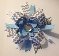 Gray Chevron Blue And White Hair Bow It Measures 4 And Comes On A Ribbon Lined Alligator Clip This Bow Is Handmade Grey Chevron Hair Bows White Hair Bows