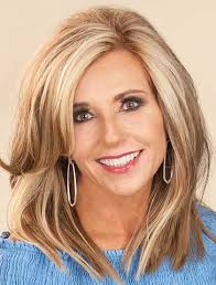 Join beth on her journey of discovering what it means to chase vines—and learn how everything changes when we understand. Beth Moore Author Of Praying God S Word