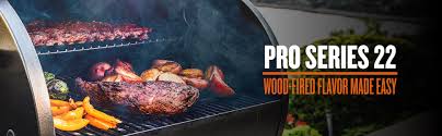 The traeger tfb57pzb pro series 22 pellet grill is equipped with digital pro controller with advanced grilling logic for precise and easy temperature control. Amazon Com Traeger Grills Pro Series 22 Electric Wood Pellet Grill And Smoker Bronze Patio Lawn Garden