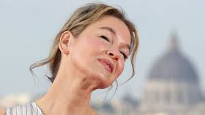 Mida 156 hot discovered the ad while visiting the place.