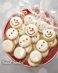 Ideya Pechene Oformlenie Glazur Ajsing Novyjgod Rozhdestvo Idea Cookies Decoration Frosting Icing Biscuit De Noel Recette Biscuit Aliments De Noel