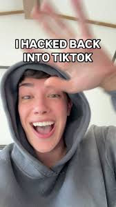 I’M BACK IN HAHAHAHAHAHA