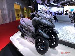 トリシティに300ccエンジンを積んだ中型モデル モーサイ トリシティ リバーストライク スズキ カタナ