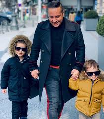 L l.l junior köszönöm nektek. L L Junior Kisfiat Gazoltak Halalra Zugloban