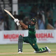 Pakistan opening batsman fakhar zaman, allrounder mohammad hafeez, leg spinner shadab khan, wicketkeeper mohammad rizwan and fast bowlers. New Zealand Vs Pakistan Fakhar Zaman Ruled Out Of Nz Tour After Developing Covid Symptoms