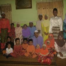 Saloma selamat hari raya mp3 & mp4. Saloma Selamat Hari Raya Old Version By Yusuf87