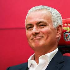 Rui Borges: "Vai ser desafiante poder defrontar um dos melhores treinadores  do Mundo, da história do futebol. Marcou-me pessoalmente. Tê-lo de regresso  ao nosso campeonato só enaltece e engrandece o nosso campeonato"