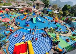 20.000 per orang, hari sabtu hingga minggu rp. 8 Kolam Renang Di Solo Yang Rekomended Dengan Harga Murah