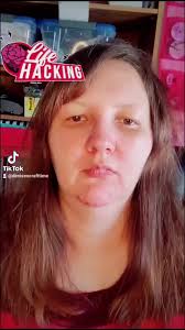 How to protect your shower curtain. #lifehack #simplehacks #stopmold  #showercurtainhack #lifetips #simplelifetip #actuallifehack #bathroomhack  #howtogetridofmold