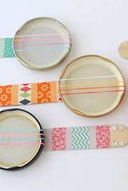 25 Super Activites Manuelles Pour Occuper Vos Enfants Sans Vous Ruiner Poupees De Fil Artisanat Enfants Bricolage Creations Adolescentes