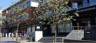 Du finner informasjon om alle butikkene på roasenter.no. Roa Kiropraktorklinikk Home Facebook