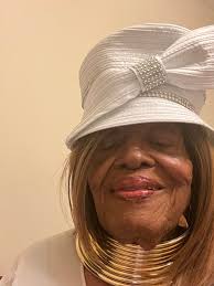 Hello fellow hat divas! Greetings