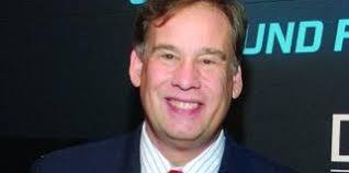 Craig Eggers's Instagram, Twitter & Facebook