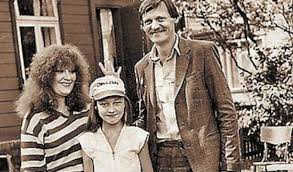 Родилась 25 мая 1971 года в москве. Kristina Orbakajte Biografiya Foto Lichnaya Zhizn Muzh I Deti Semya Rost I Ves Slushat Pesni Onlajn 2021
