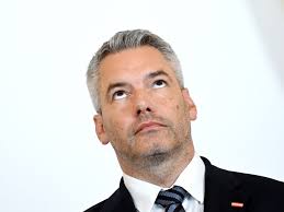 Wechsel an Nehammers Team-Spitze