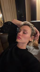 Wallis Day (@wallisday)’s videos with original sound