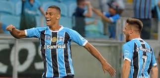Campeonato gaucho football scores, fixtures, tables & more at scorespro. Com Gol Relampago E Primeiro De Jael Gremio Bate O Nh E Deixa Degola 24 02 2018 Uol Esporte