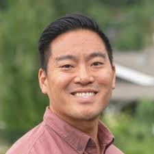 Majid Karimi's Instagram, Twitter & Facebook