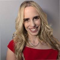 Robin Dore's Instagram, Twitter & Facebook