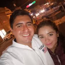 ⚡ ¡Es lunes de predicción con Carl's Jr.®! ⚡ Este 15 de septiembre, los  Chargers se enfrentan a los Raiders 🔥. 📢 Comenta tu marcador, síguenos y  comparte este post para participar