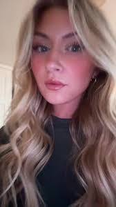 Rae Adams's Instagram, Twitter & Facebook