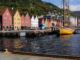 Hometogo durchsucht für sie 1000+ anbieter nach der passenden norwegen unterkunft Www Schwarzaufweiss De Norwegen Bergen Reisefue