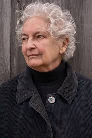 Cynthia Thayer's Instagram, Twitter & Facebook